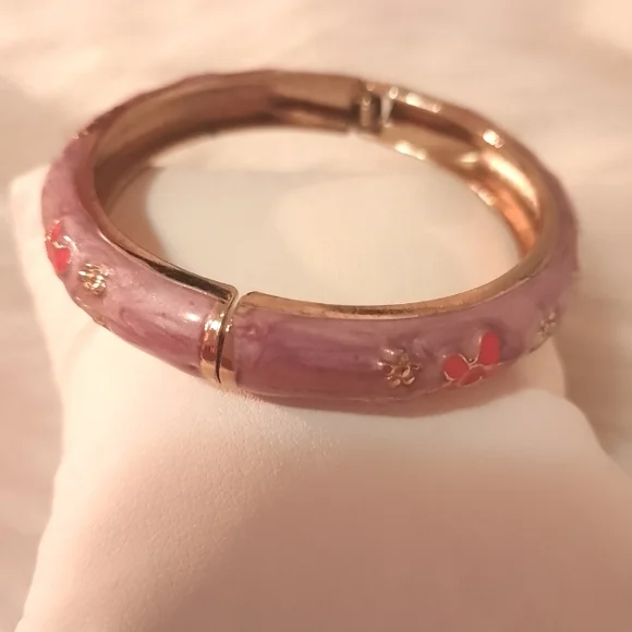 Hello Kitty cloisonne bracelet - Picture 3 of 4